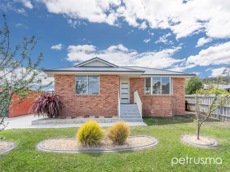 18 Cavenor Drive, Oakdowns TAS 7019