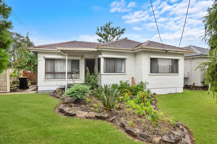 21 Tanderra Street, Colyton NSW 2760