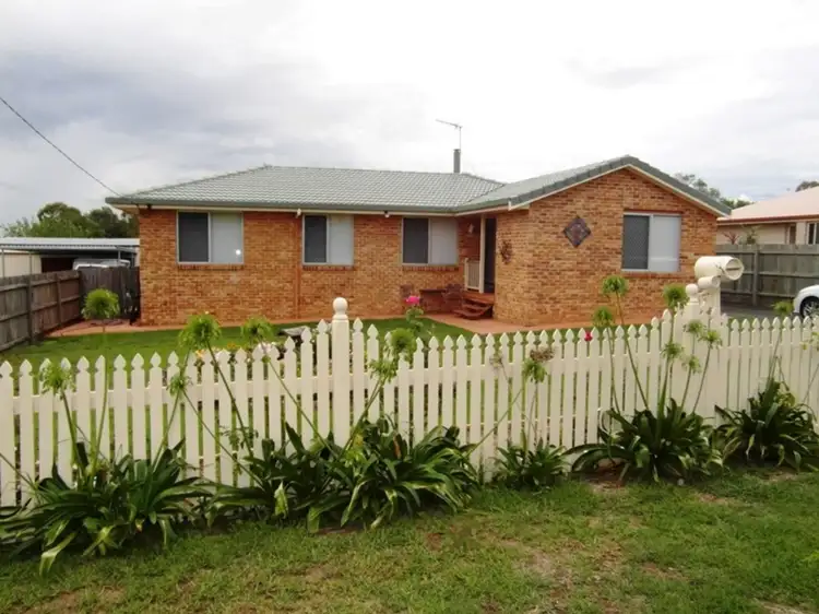 22 Gladstone Street, Wyreema QLD 4352