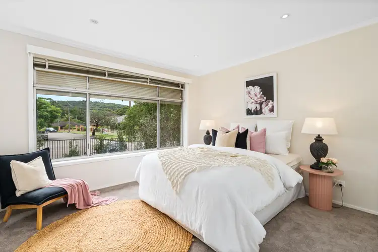 Fifth view of Homely house listing, 8 Sunshine Drive, Point Clare NSW 2250