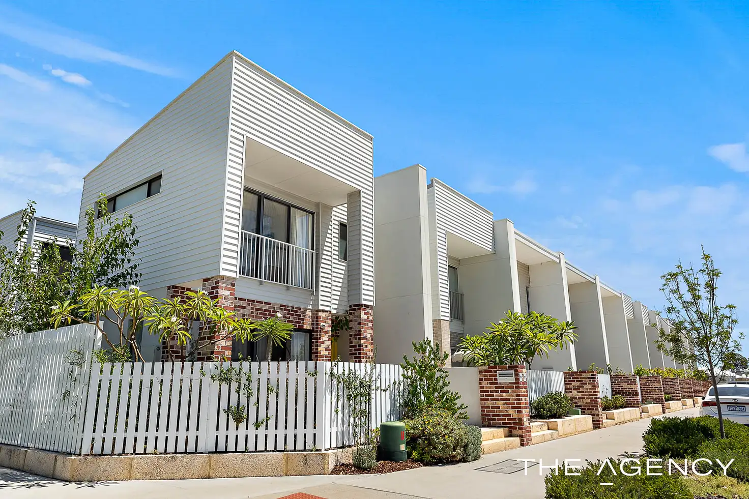 Main view of Homely townhouse listing, 25 Turquoise Boulevard, Treeby WA 6164