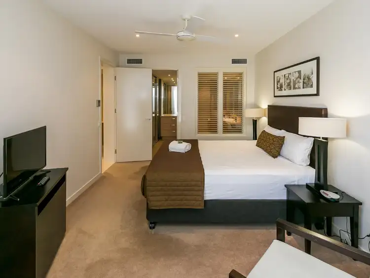 Sixth view of Homely unit listing, 302/468 Esplanade, Torquay QLD 4655