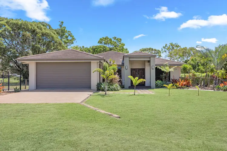 41 Walkers Road, Urangan QLD 4655