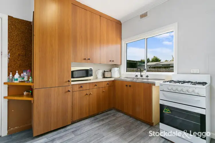 Fifth view of Homely house listing, 2 Hall Court, Morwell VIC 3840