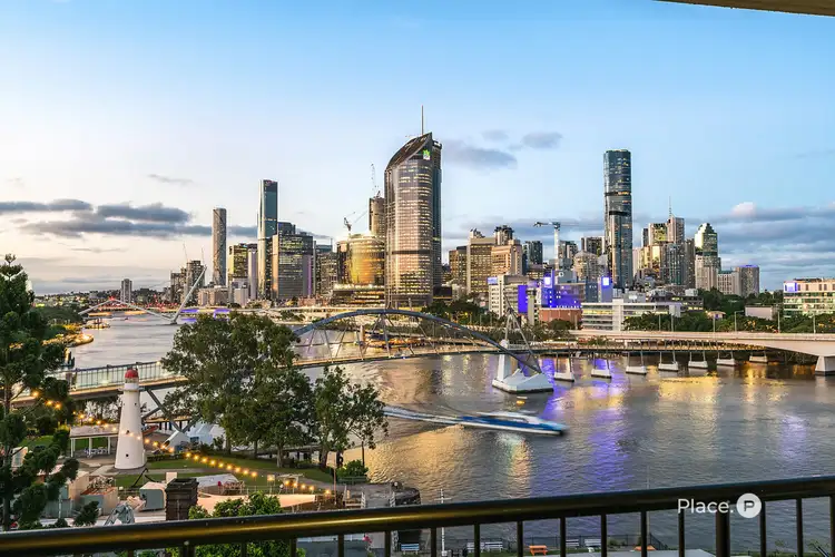 27/21 Dock Street, South Brisbane QLD 4101