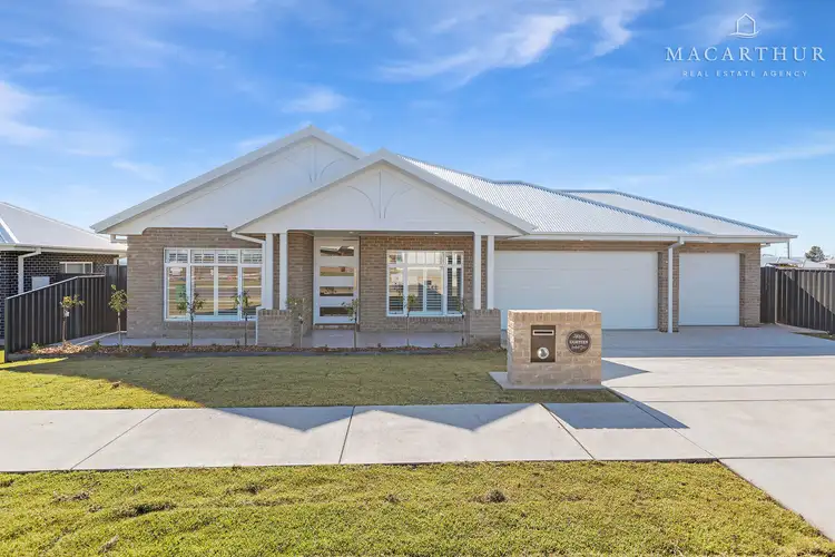18 Lacebark Drive, Forest Hill NSW 2651