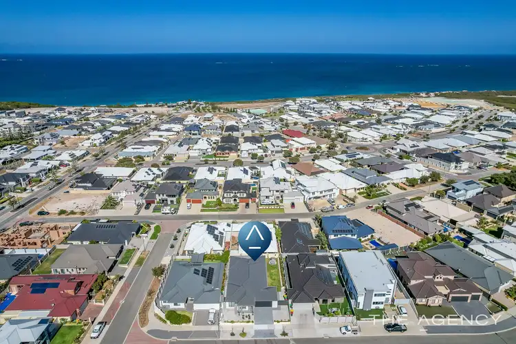 Second view of Homely house listing, 3 Dotterel Green, Jindalee WA 6036