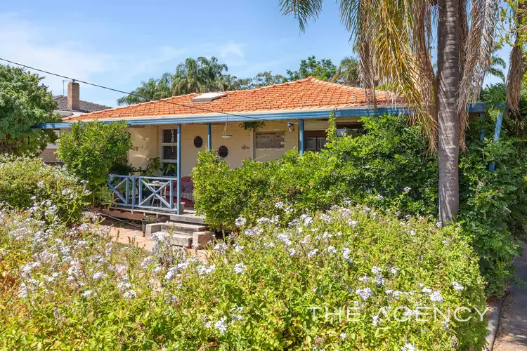 8 Harford Avenue, Viveash WA 6056