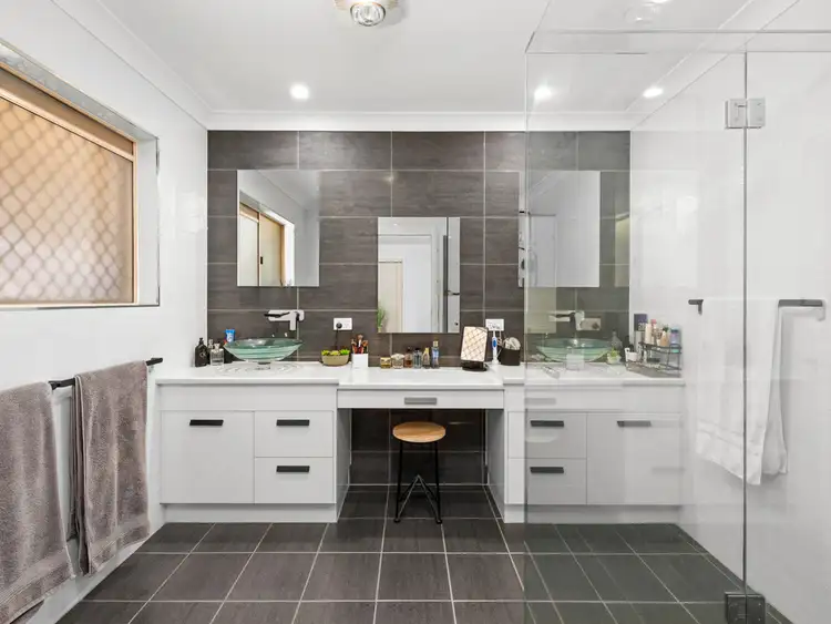 Sixth view of Homely house listing, 4 Verbena Close, Yamanto QLD 4305