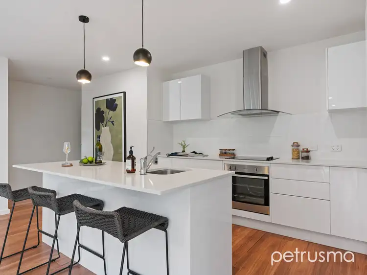 Fifth view of Homely unit listing, 2/7 Vienne Drive, Howrah TAS 7018