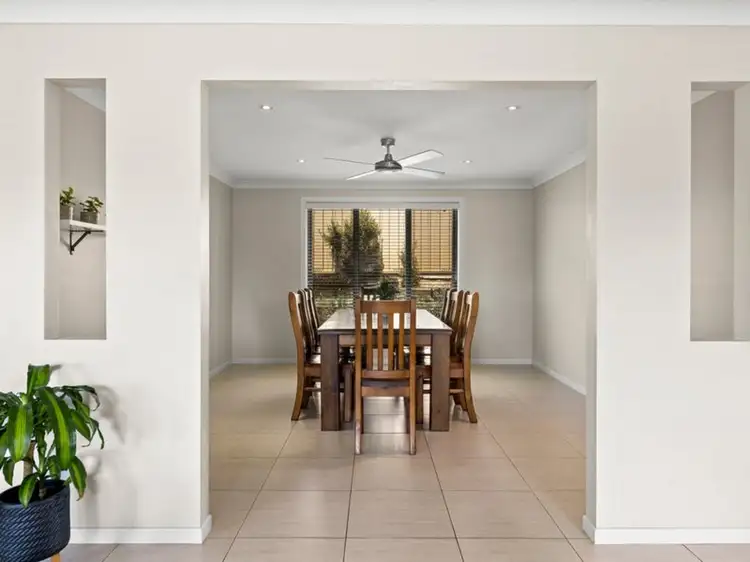 12 Preston Drive