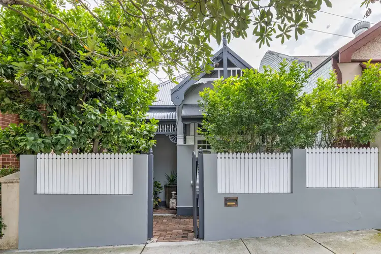 3 Railway Avenue, Newtown NSW 2042