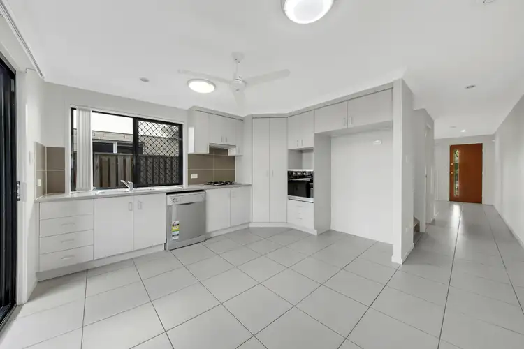 Fifth view of Homely semi-detached listing, 20 Wedgetail Road, Clinton QLD 4680