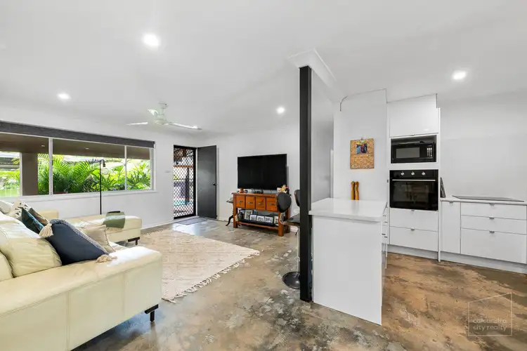 Fifth view of Homely house listing, 2 Justin Court, Moffat Beach QLD 4551
