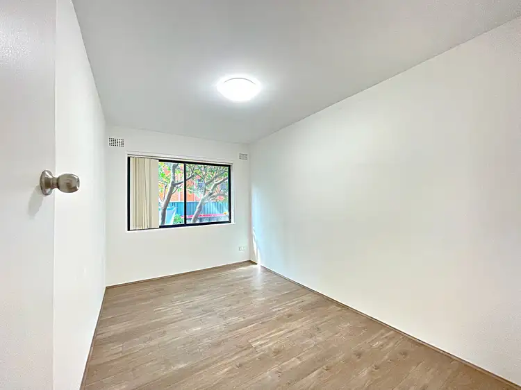 Fifth view of Homely unit listing, 2/5 Templeman Crescent, Hillsdale NSW 2036