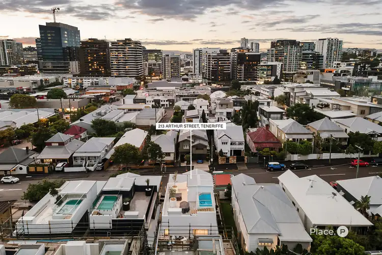 213 Arthur Street, Teneriffe QLD 4005