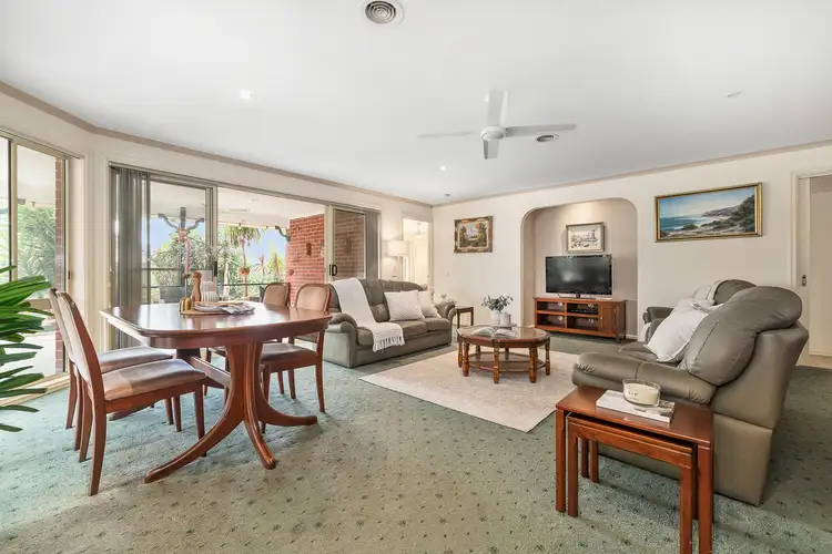 Fifth view of Homely house listing, 1 Whiting Court, Skye VIC 3977