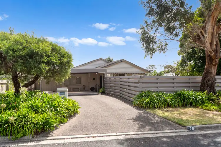 28 Roborough Avenue, Mount Eliza VIC 3930