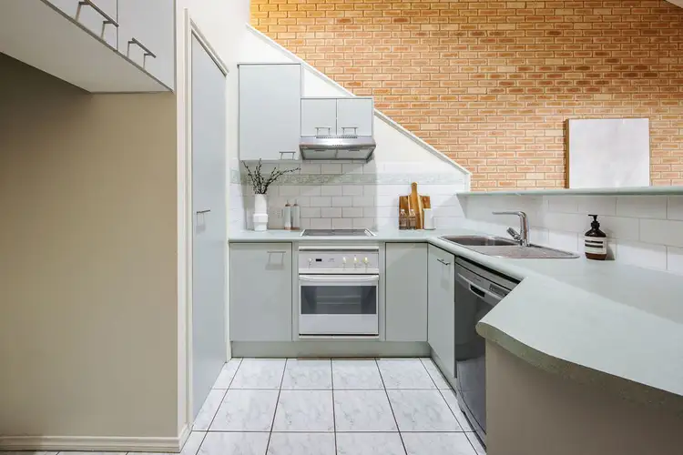 Fourth view of Homely townhouse listing, 4/542 Kotthoff Street, Lavington NSW 2641