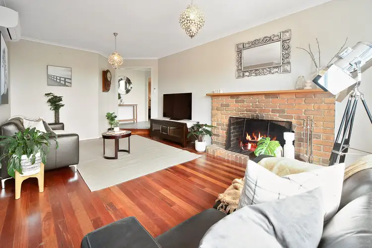 Fifth view of Homely house listing, 8 Tertullian Court, Frankston VIC 3199