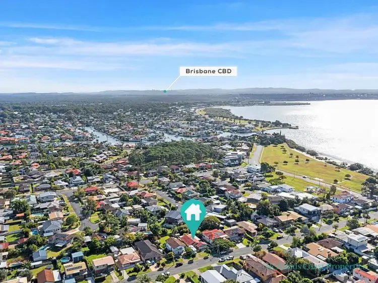 64 Murray Street, Birkdale QLD 4159
