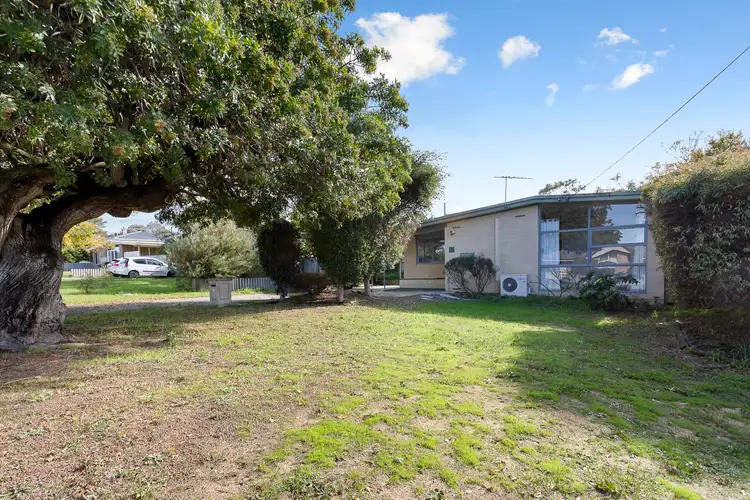Sixth view of Homely house listing, 9 Cockman Way, Orelia WA 6167
