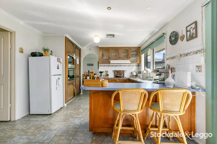 Fifth view of Homely house listing, 8 Devon Court, Morwell VIC 3840