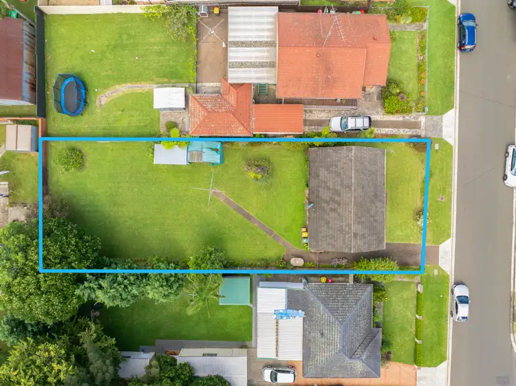 Second view of Homely house listing, 11 Wallawa Street, Figtree NSW 2525