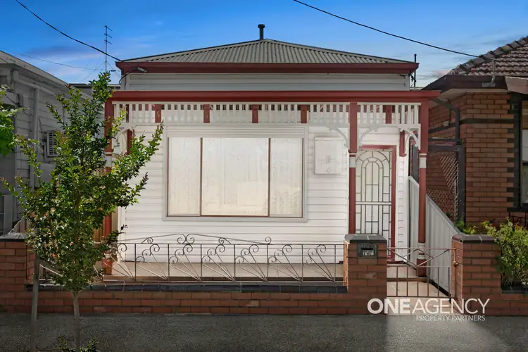 11 Bilston Street, Seddon VIC 3011