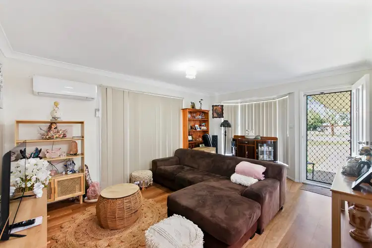 Sixth view of Homely semi-detached listing, 2/37 Bernadette Crescent, Rosewood QLD 4340