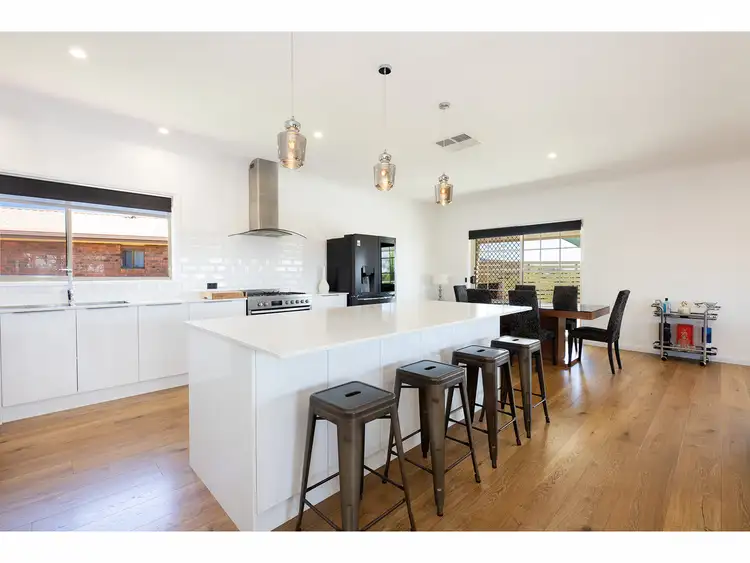 Seventh view of Homely house listing, 4 Bolte Court, West Wodonga VIC 3690