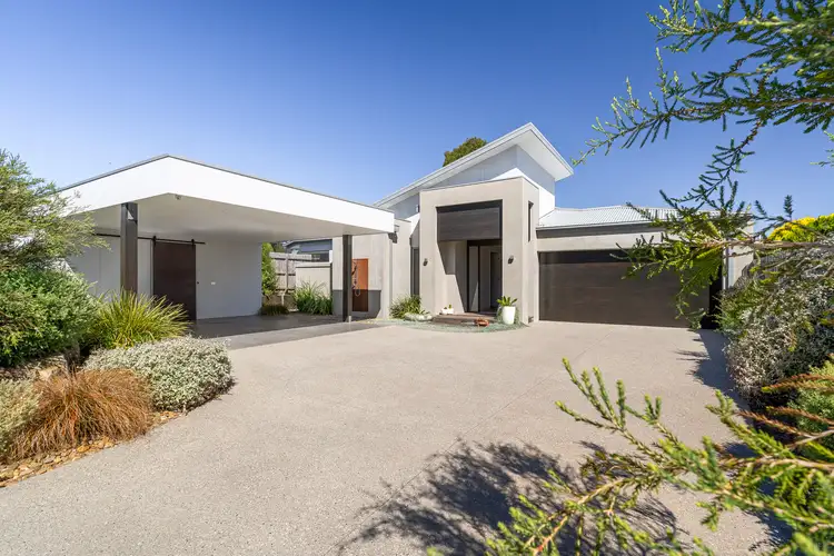 24 Marshall Street, Rye VIC 3941