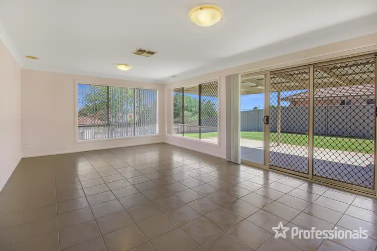 Fifth view of Homely house listing, 24 Kaloona Drive, Bourkelands NSW 2650