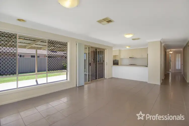 Sixth view of Homely house listing, 24 Kaloona Drive, Bourkelands NSW 2650