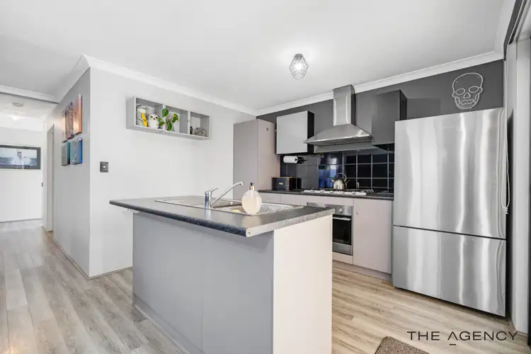 Sixth view of Homely house listing, 3 Petula Court, Aveley WA 6069