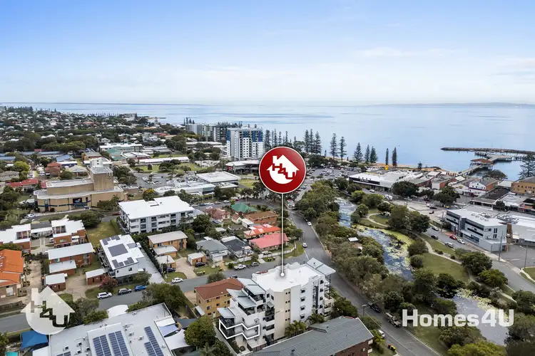 Third view of Homely unit listing, 5/33 Humpybong Esplanade, Redcliffe QLD 4020
