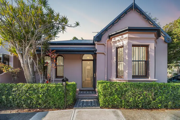 38 Cleary Street, Hamilton NSW 2303