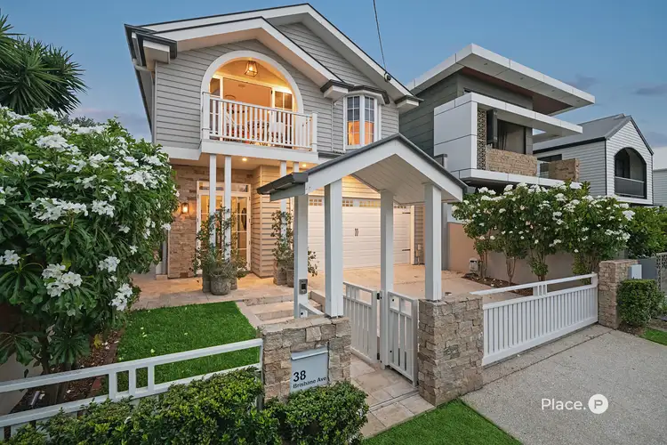 38 Brisbane Avenue, Camp Hill QLD 4152