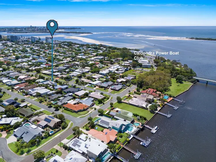 12 Wavell Avenue, Golden Beach QLD 4551