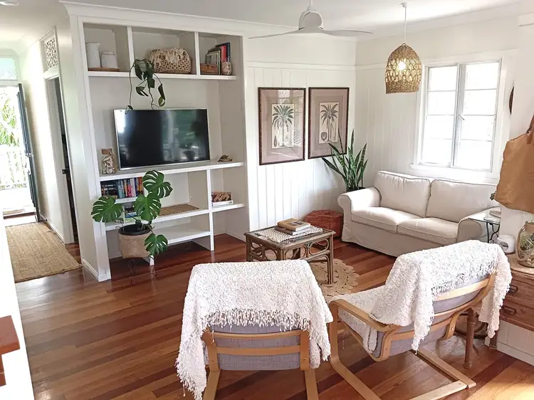 Second view of Homely house listing, 2 Cypress Street, Coochiemudlo Island QLD 4184