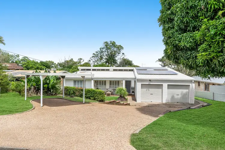 305 Redland Bay Road, Capalaba QLD 4157