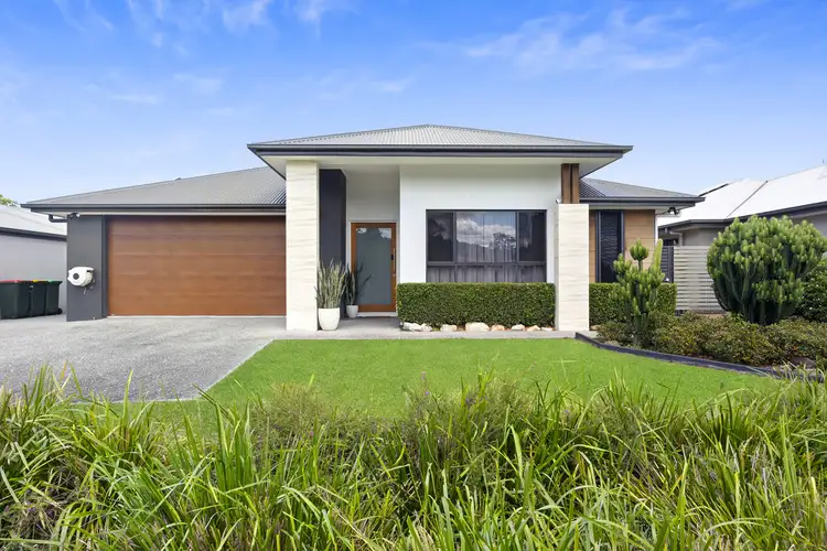 25 Spoonbill Drive, Forest Glen QLD 4556
