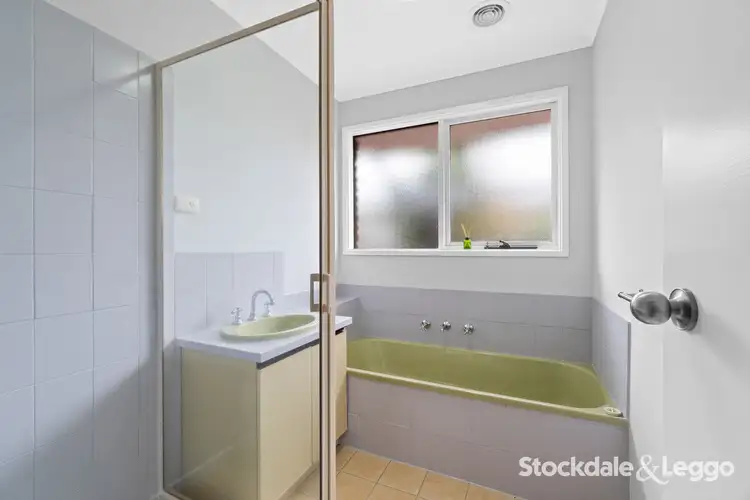 Sixth view of Homely house listing, 12 Michelle Court, Morwell VIC 3840