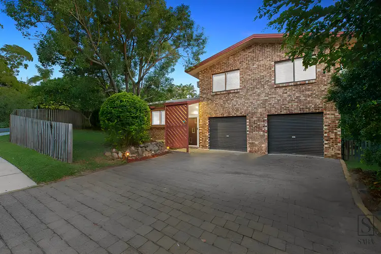 2 Emblem Street, Jamboree Heights QLD 4074