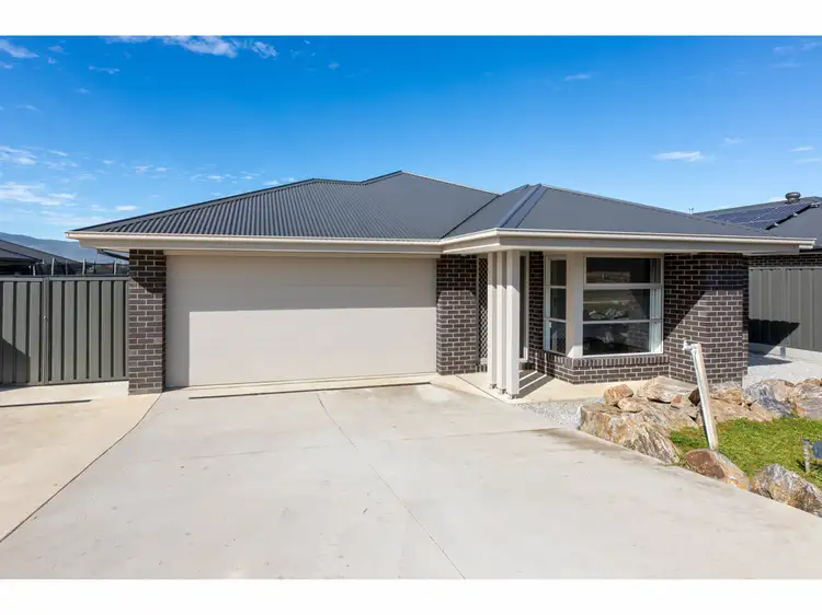 13 Cromwell Road, Leneva VIC 3691