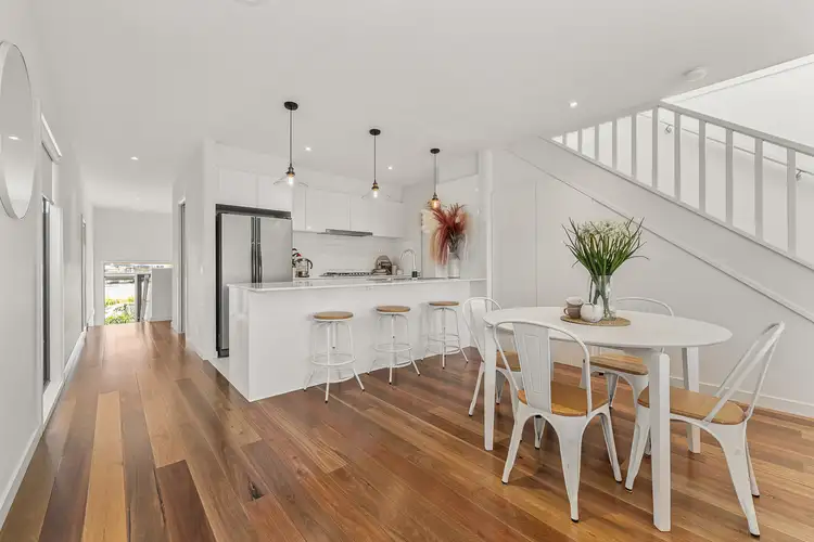 Main view of Homely townhouse listing, 6 Firth Close, Carrum Downs VIC 3201