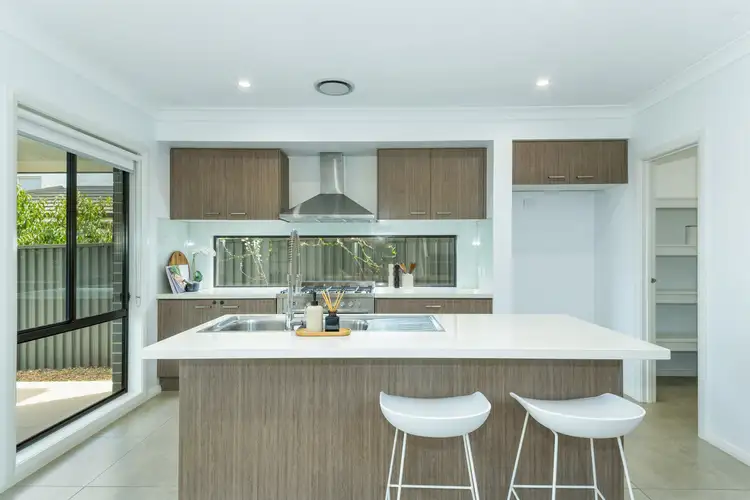 Fourth view of Homely house listing, 37 Denise Crescent, Grantham Farm NSW 2765