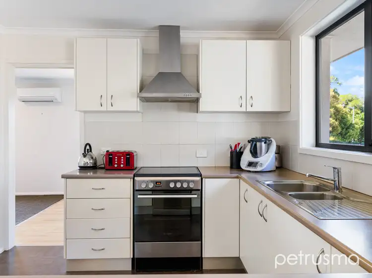 Sixth view of Homely house listing, 17 Elwood Drive, Lindisfarne TAS 7015