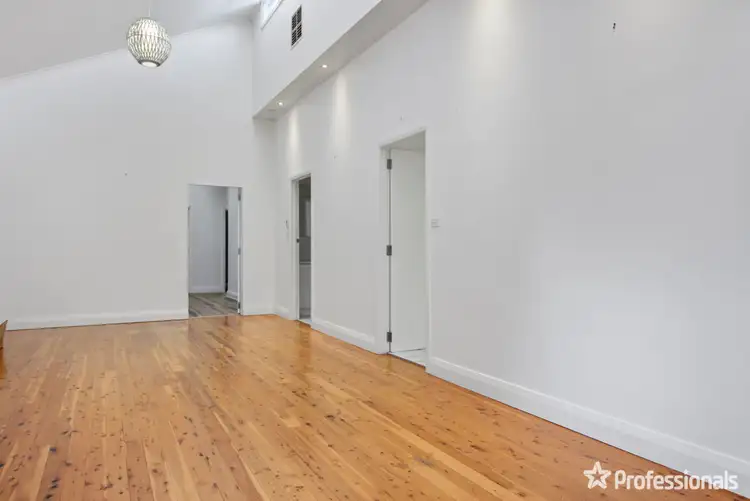 Third view of Homely house listing, 32 Broad Street, Wagga Wagga NSW 2650