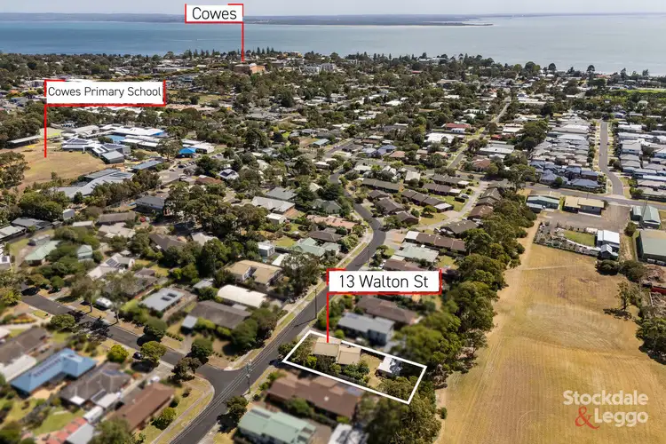13 Walton Street, Cowes VIC 3922